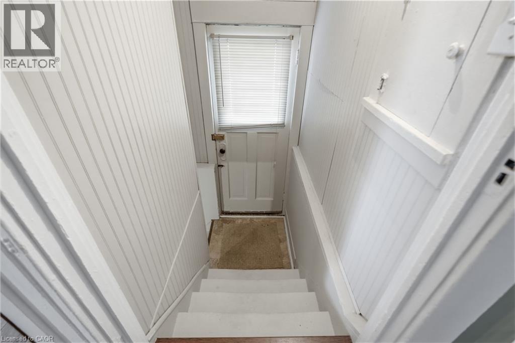 163 Grosvenor Avenue S, Hamilton, ON