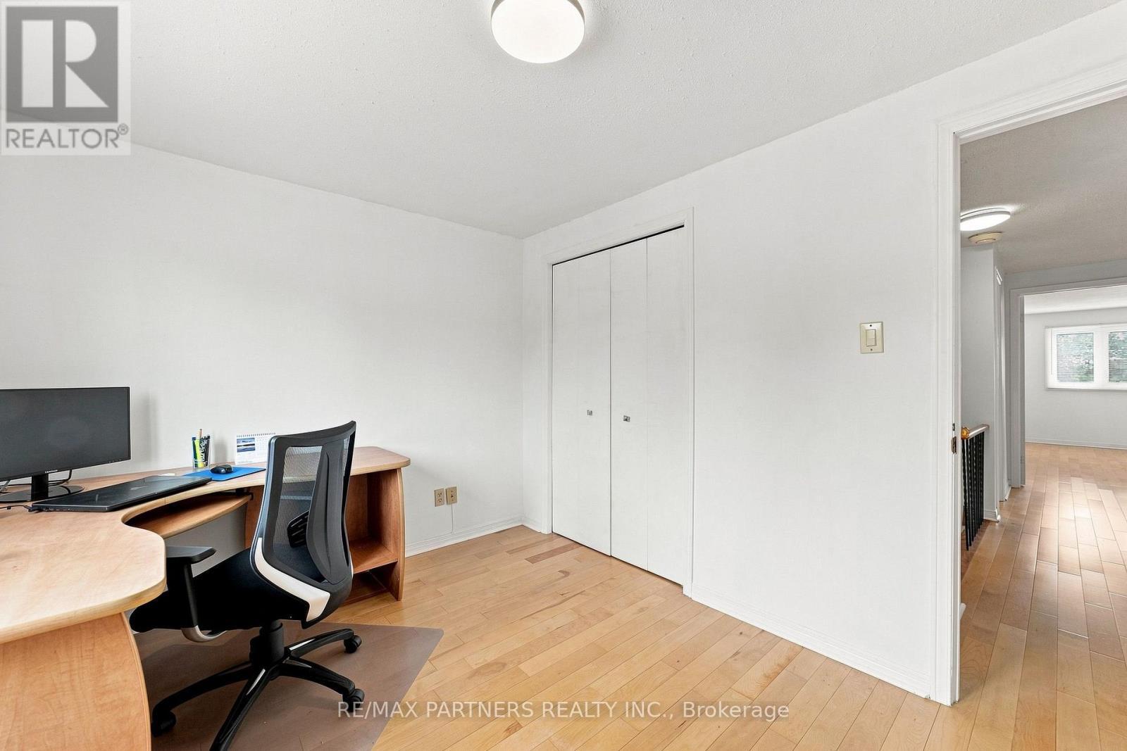 26 Blue Eagle Trail, Toronto, ON