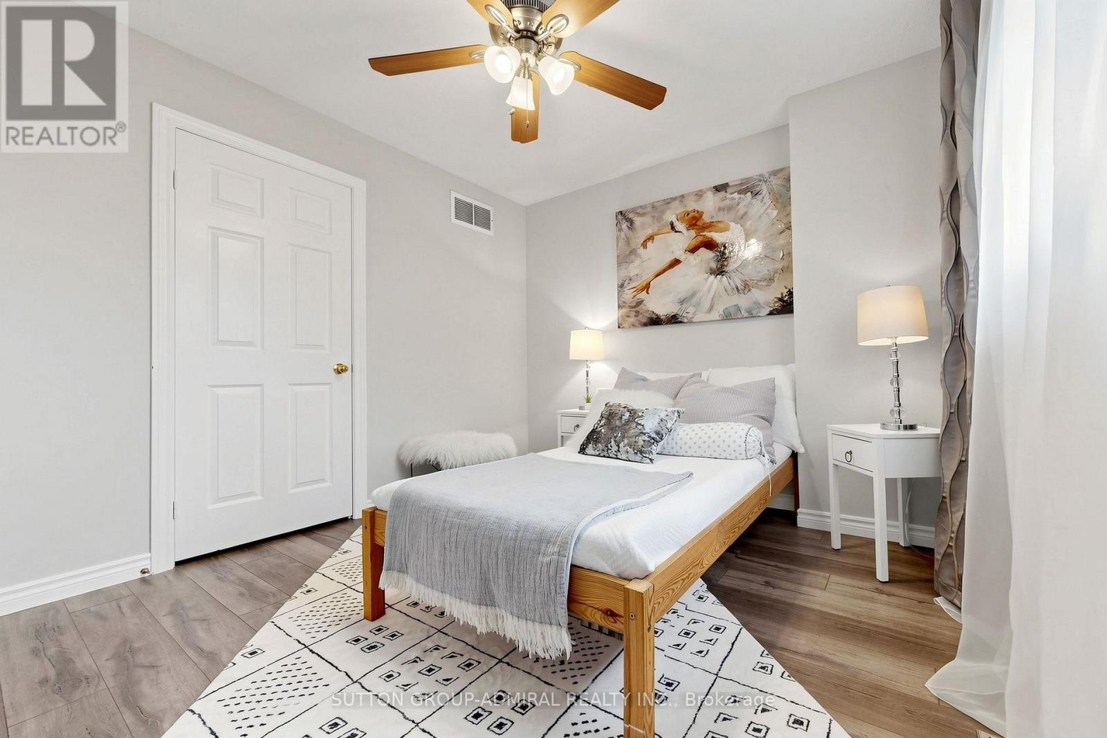 38 Felt Crescent, Barrie, ON