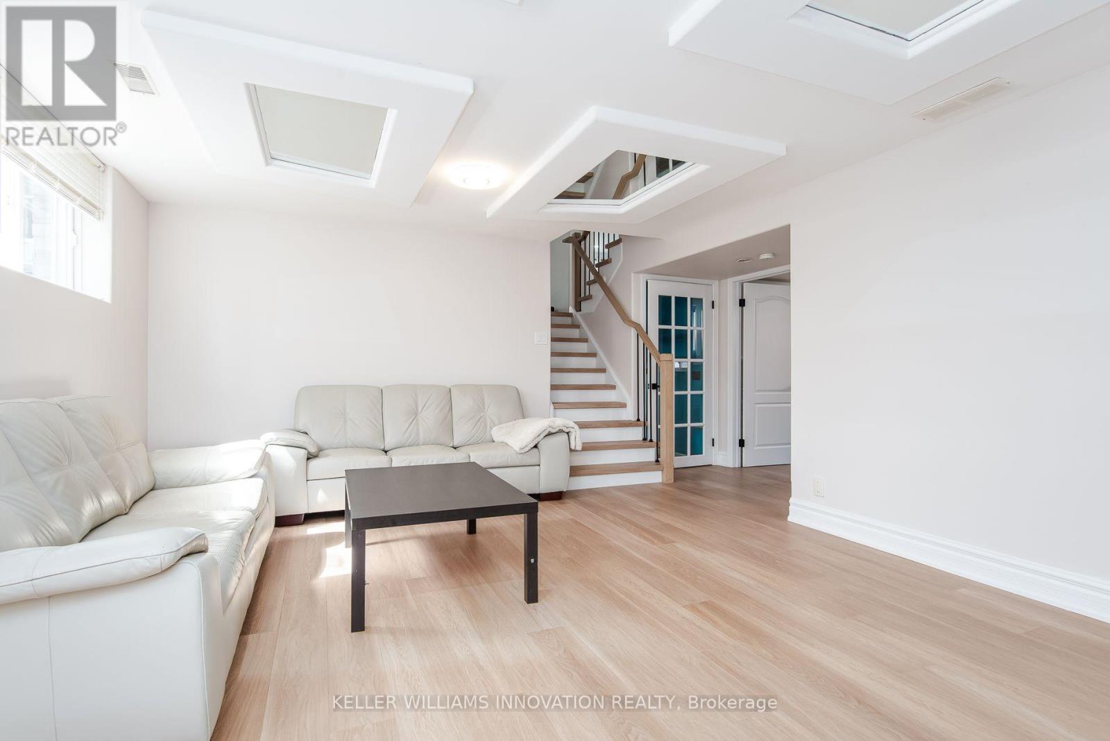 112 Michener Crescent, Kitchener, ON