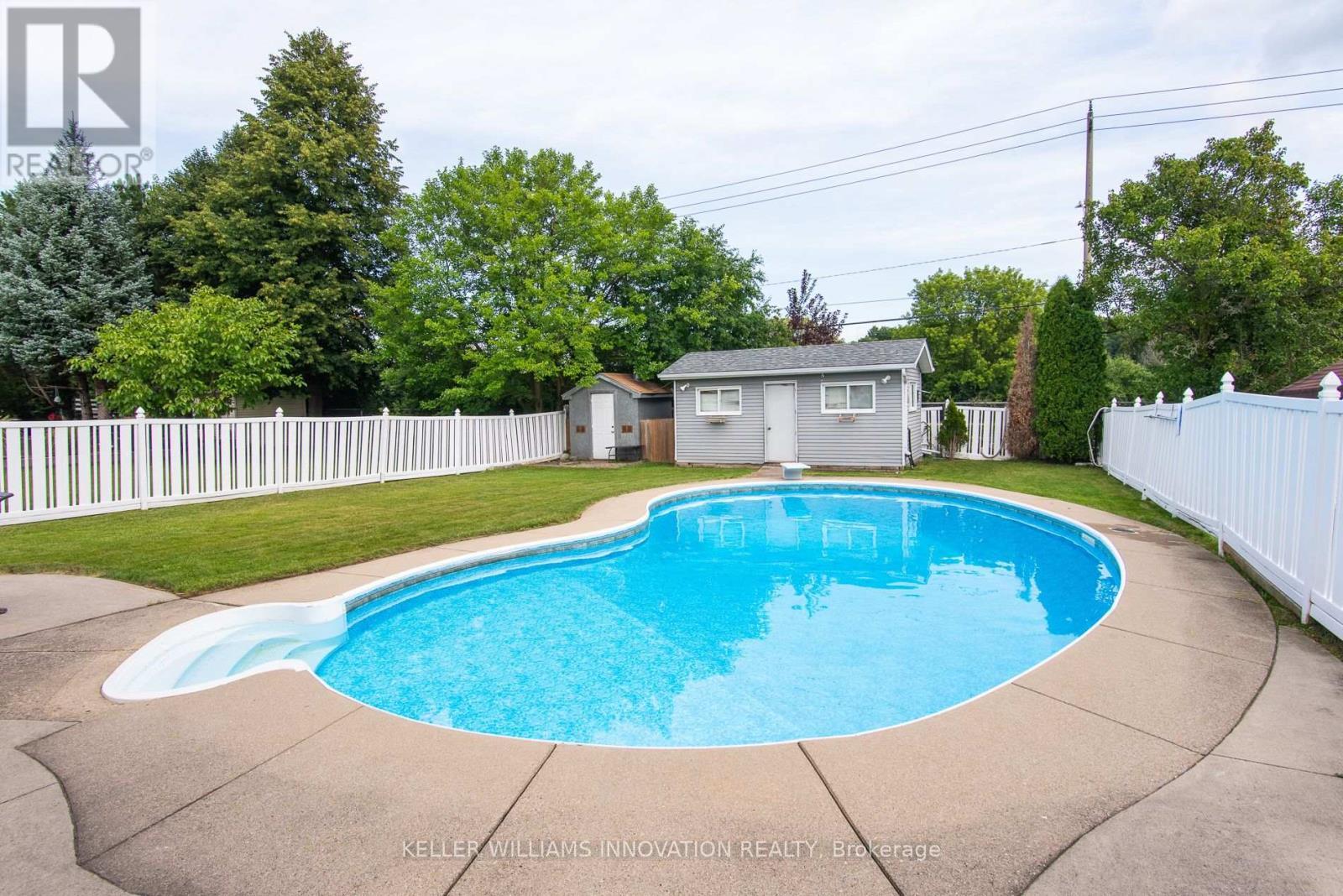 112 Michener Crescent, Kitchener, ON