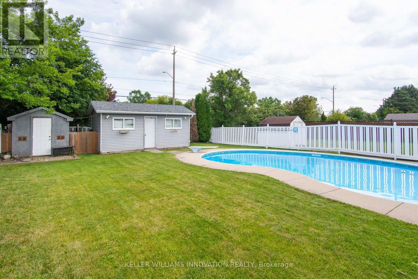 112 Michener Crescent, Kitchener, ON