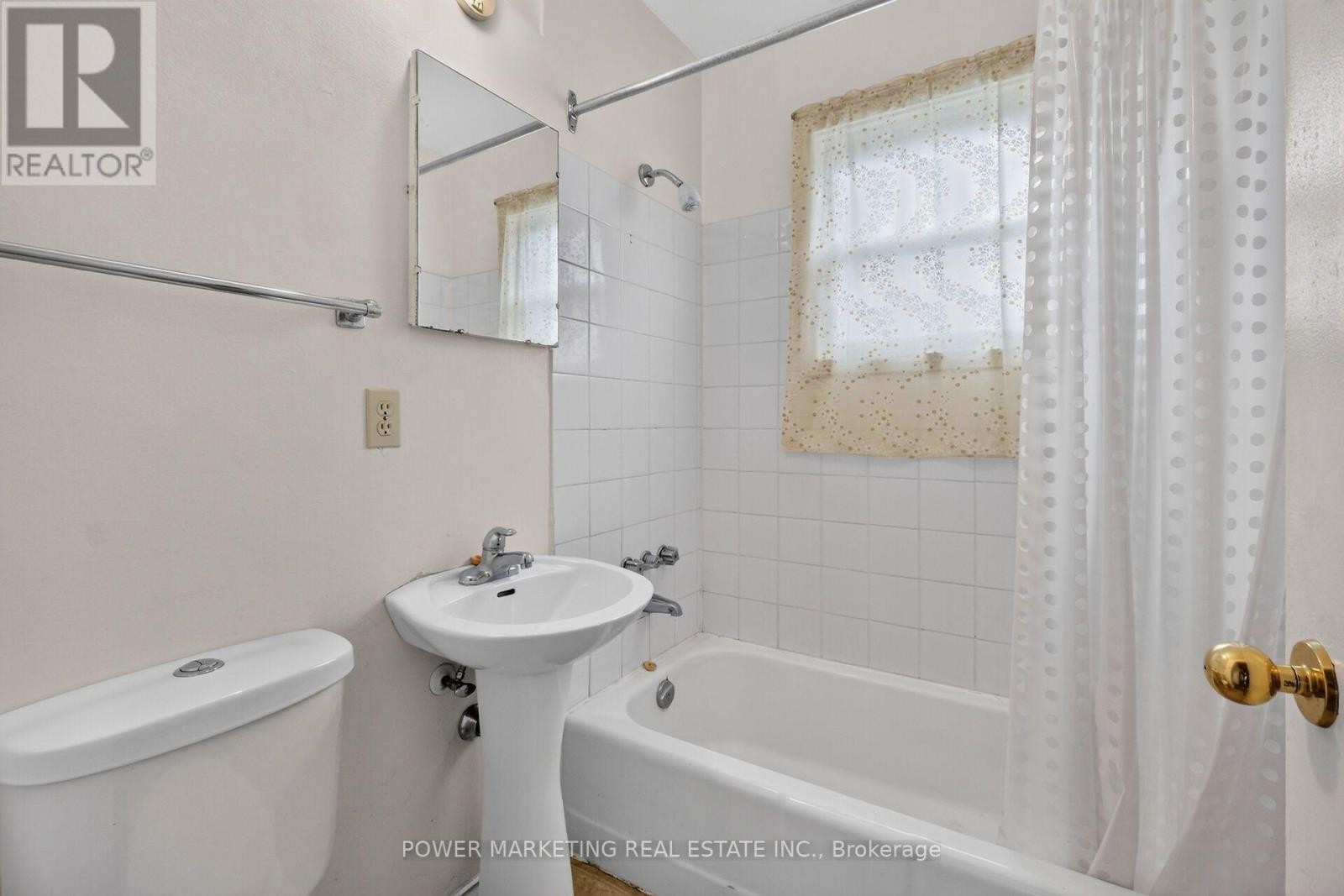 535 Dunbrack Street, Ottawa, ON