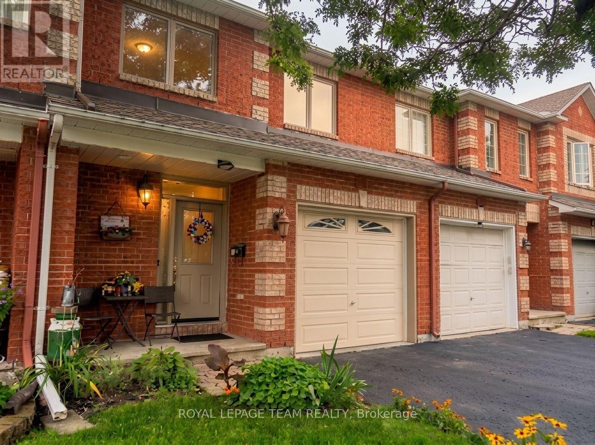 5 Chantilly Gate, Ottawa, ON