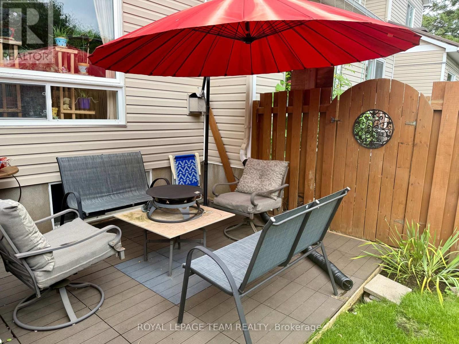 5 Chantilly Gate, Ottawa, ON