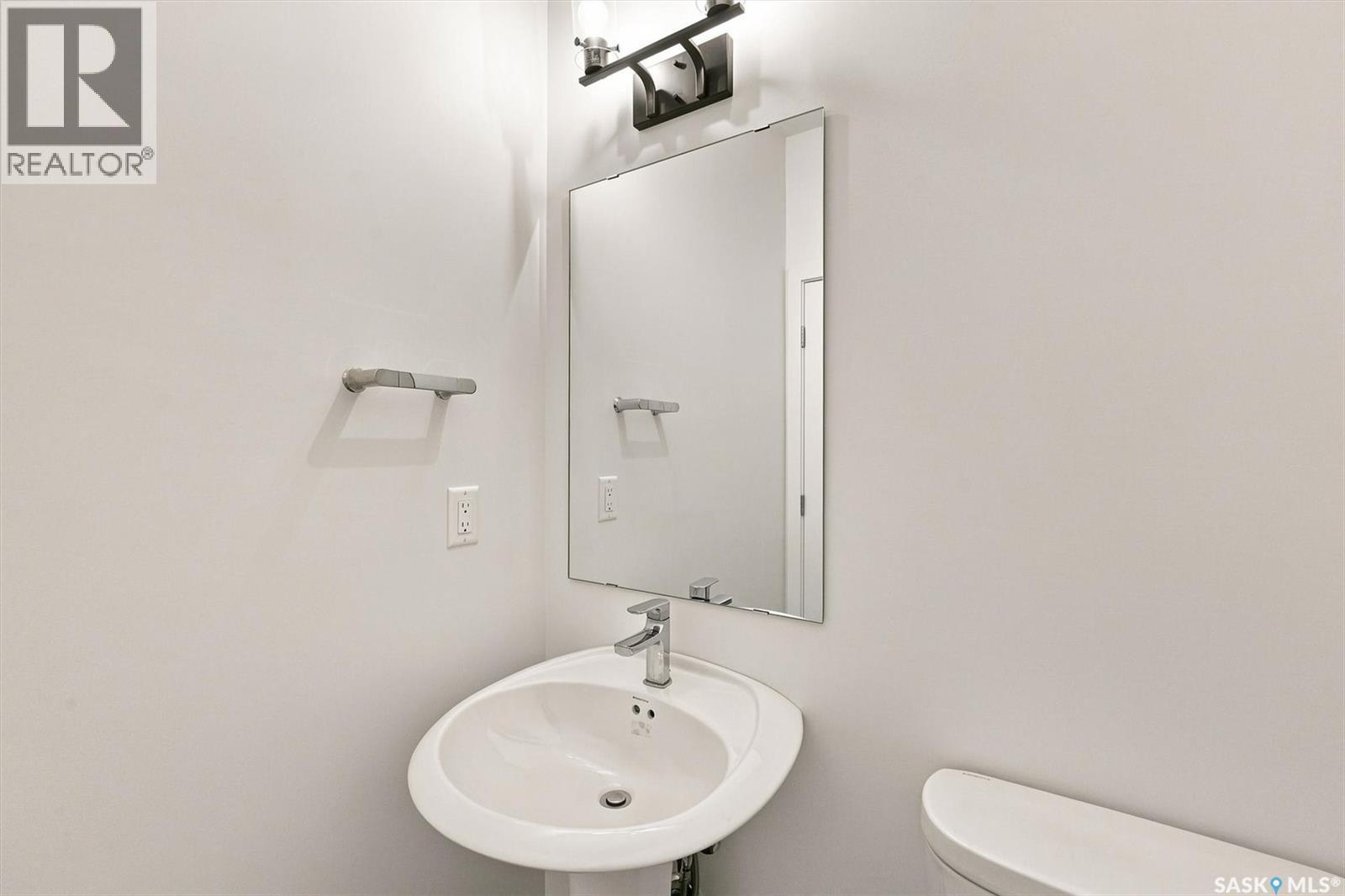 1070 Brighton Boulevard, Saskatoon, SK