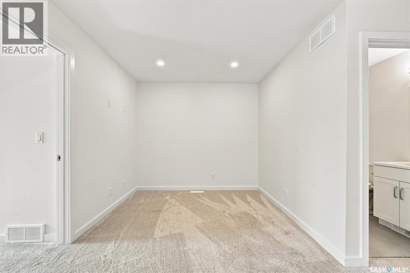 1070 Brighton Boulevard, Saskatoon, SK