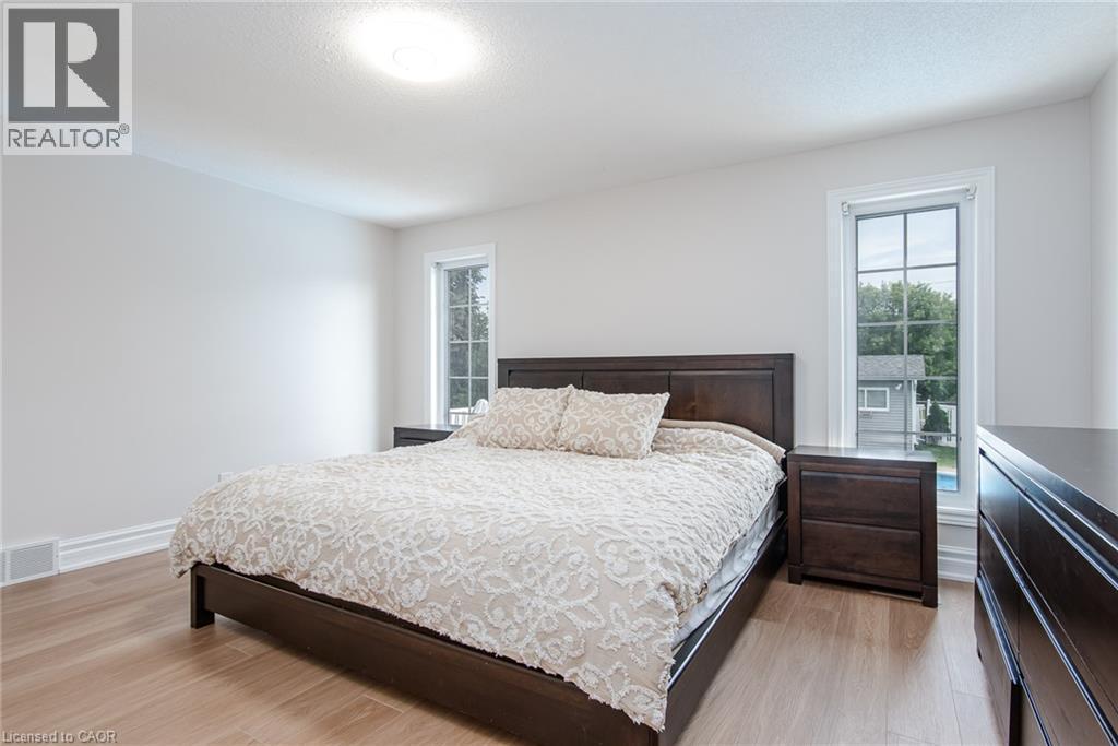 112 Michener Crescent, Kitchener, ON