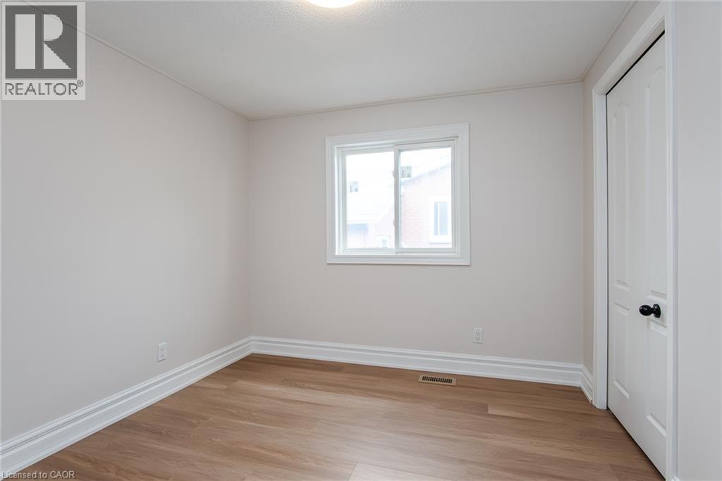 112 Michener Crescent, Kitchener, ON