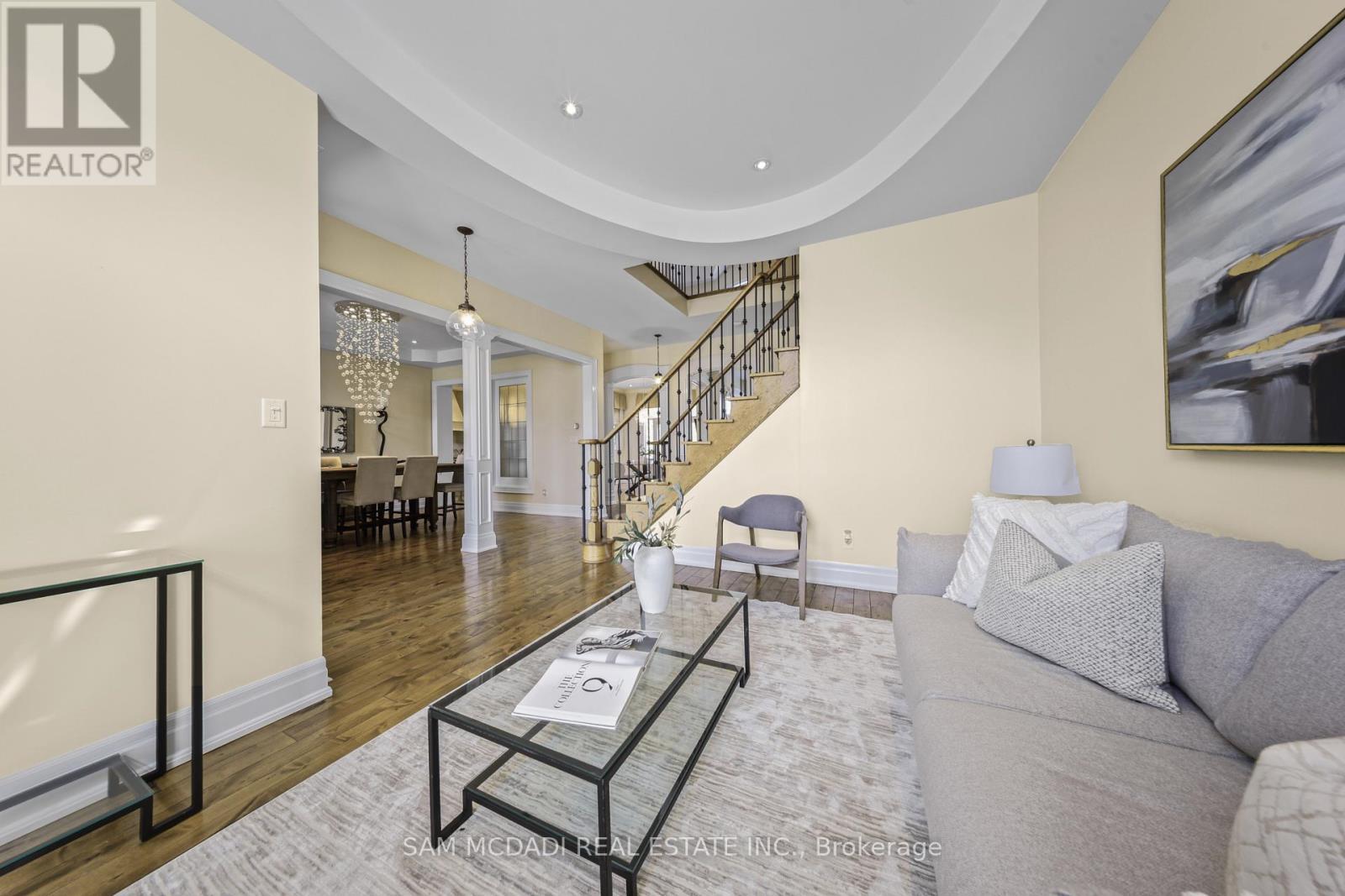 950 Fredonia Drive, Mississauga, ON