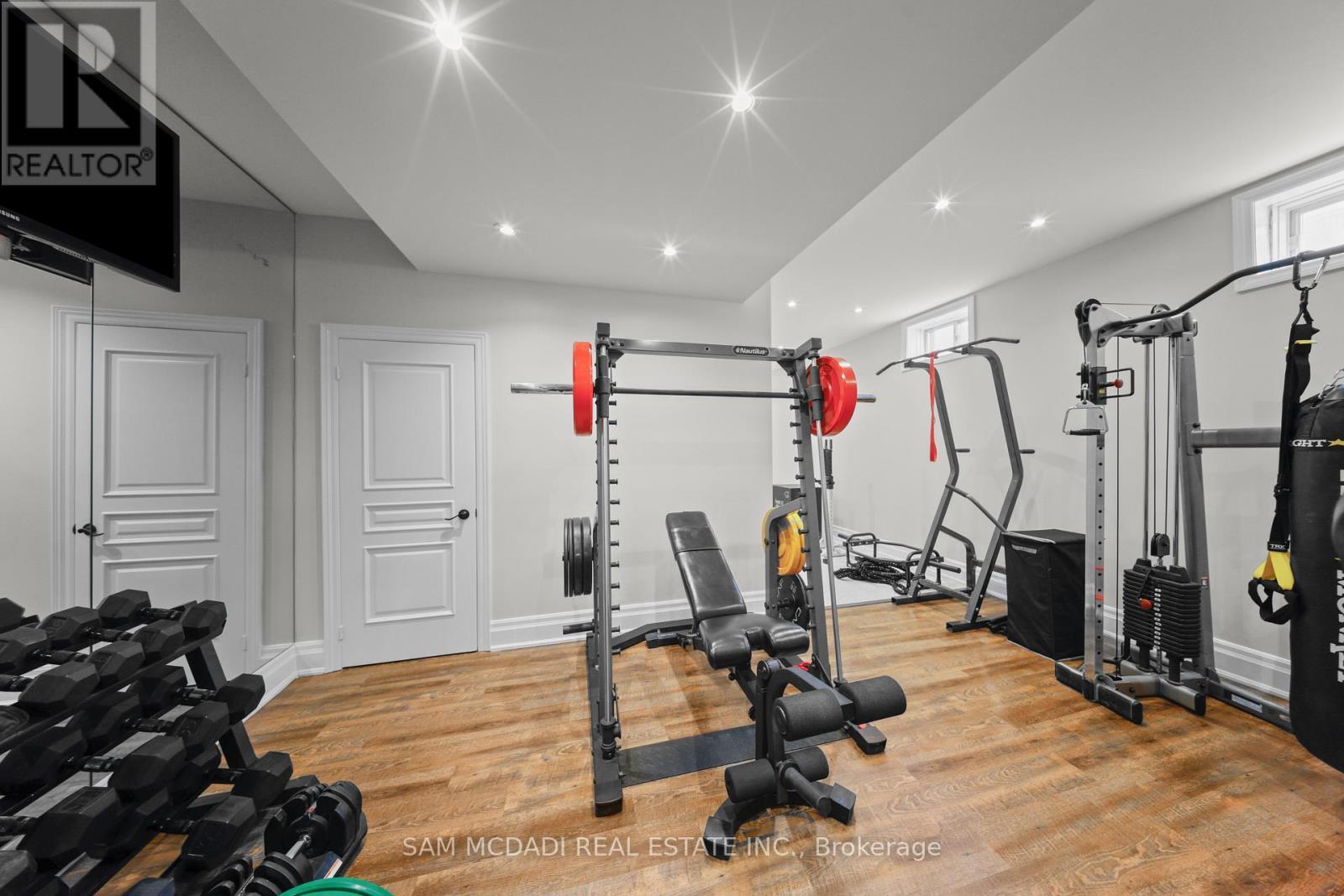 950 Fredonia Drive, Mississauga, ON