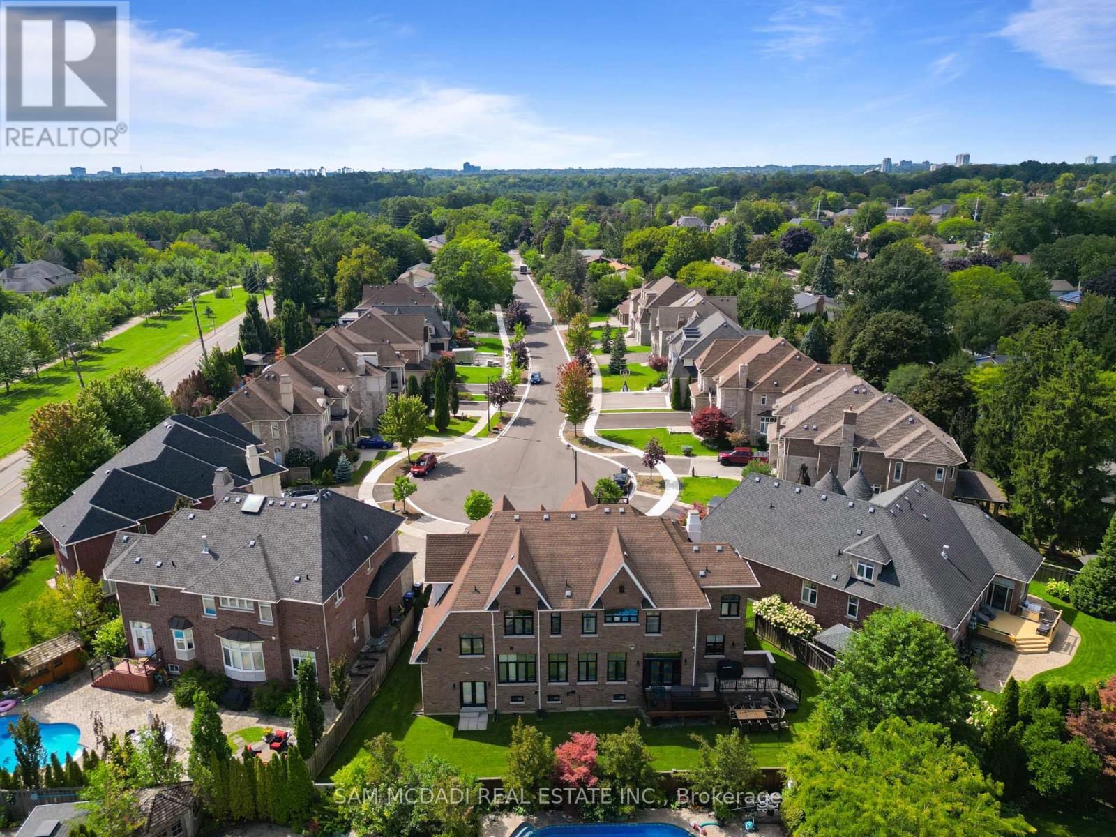 950 Fredonia Drive, Mississauga, ON