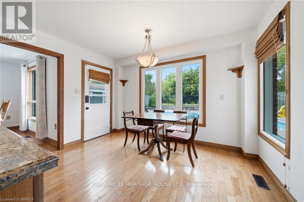 92 National Drive, Hamilton, ON