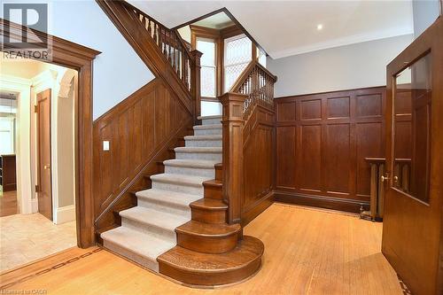 34 Holton Avenue S, Hamilton, ON 