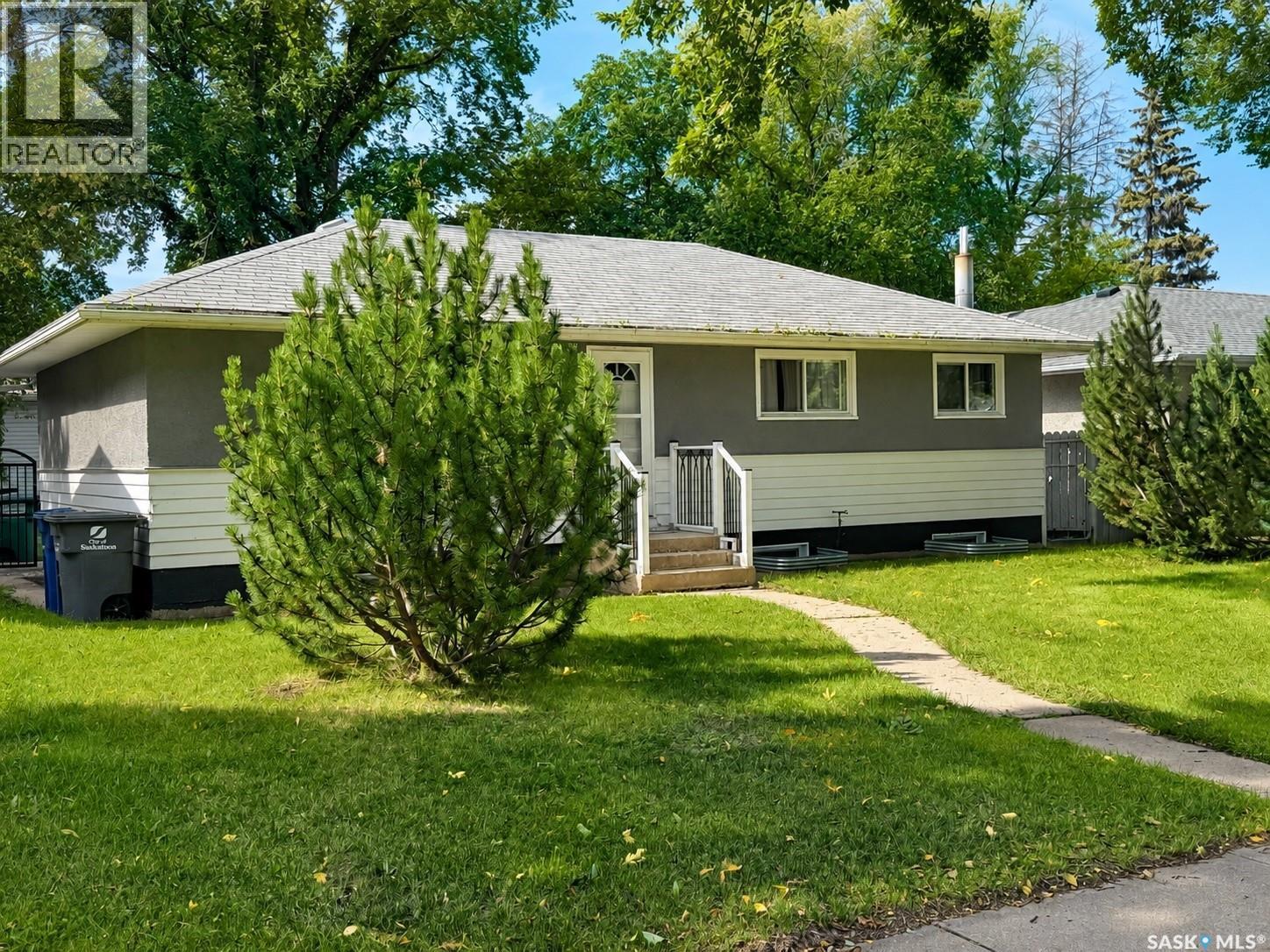 209 Winnipeg Avenue S, Saskatoon, SK