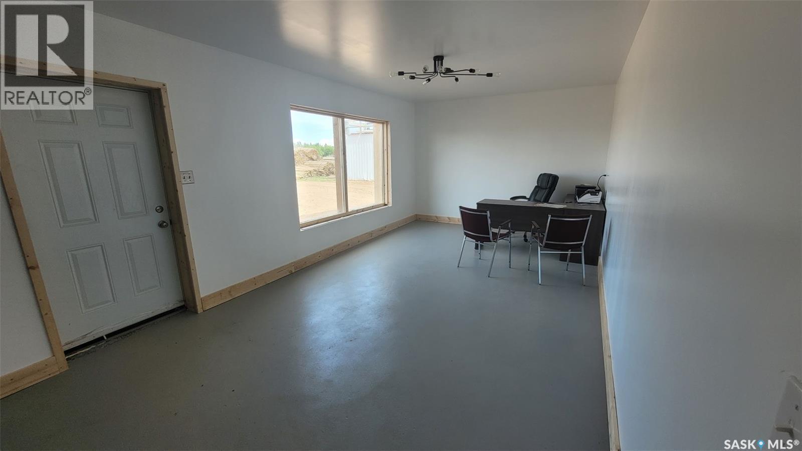 130 South Service Road, Balcarres, SK