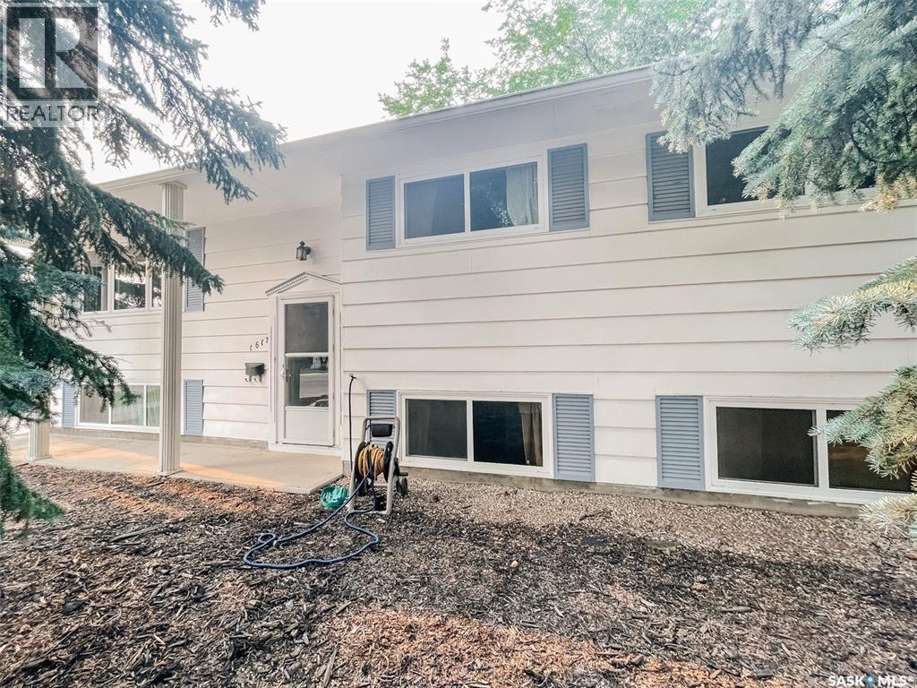 1617 Ruth Street E, Saskatoon, SK