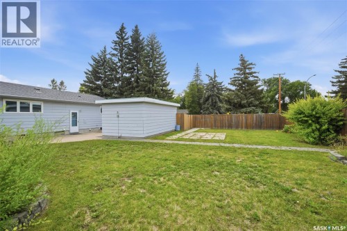 1 Stephenson Crescent, Saskatoon, SK 