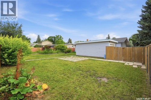 1 Stephenson Crescent, Saskatoon, SK 