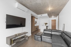 Salon - 