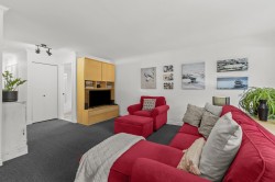 Salon - 
