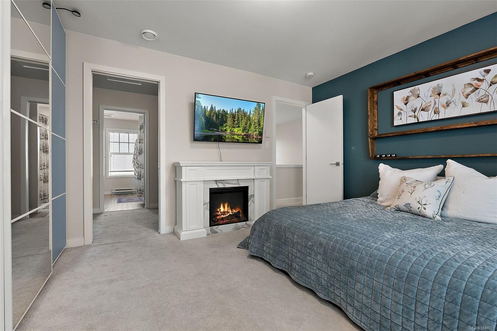 1113 Lyall St, Esquimalt, BC