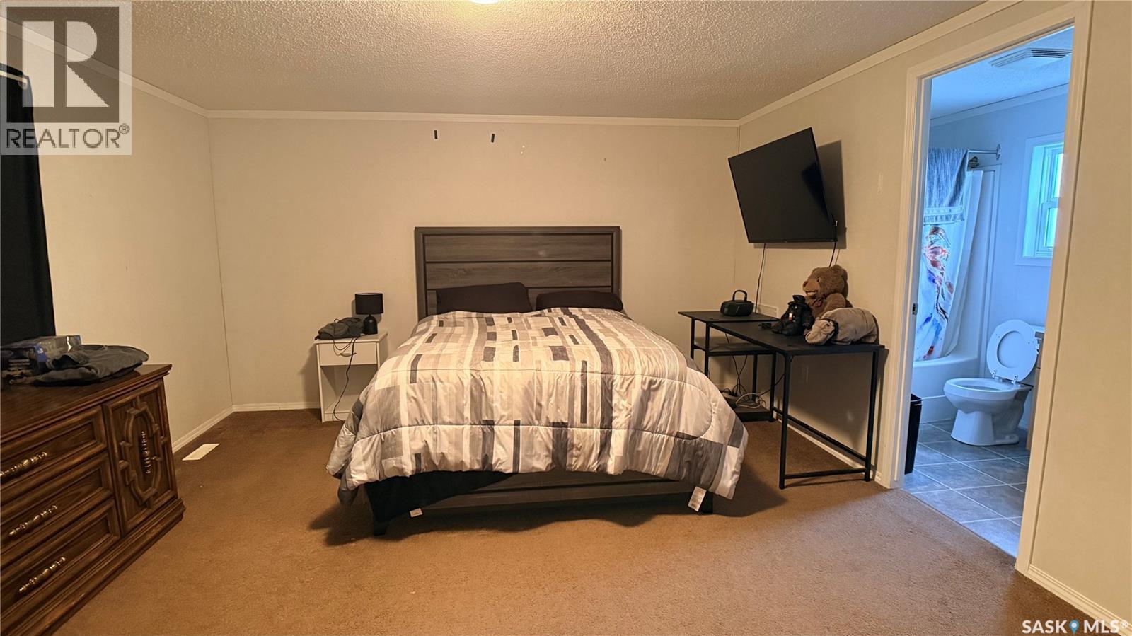 222 Willow Park Green, Estevan, SK