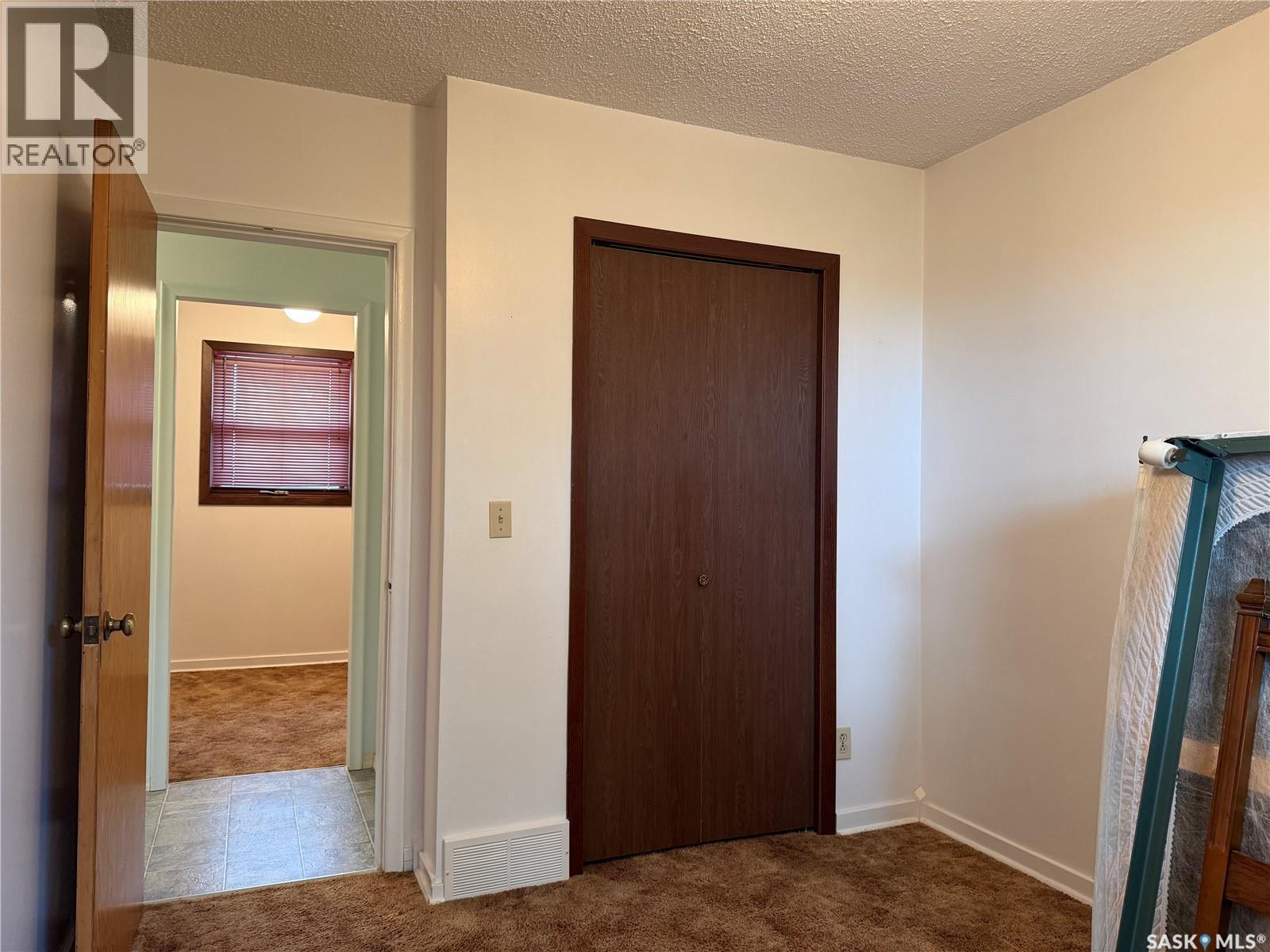 2 Railway Avenue, Dafoe, SK