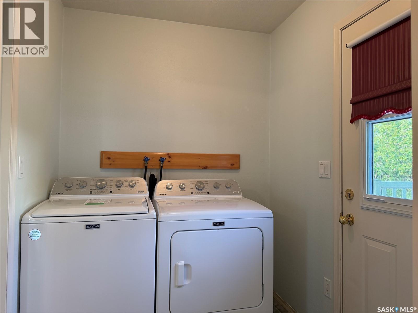 2 Railway Avenue, Dafoe, SK