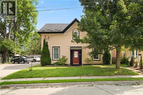 12 FOSTER Avenue  Guelph, ON N1H 3B3