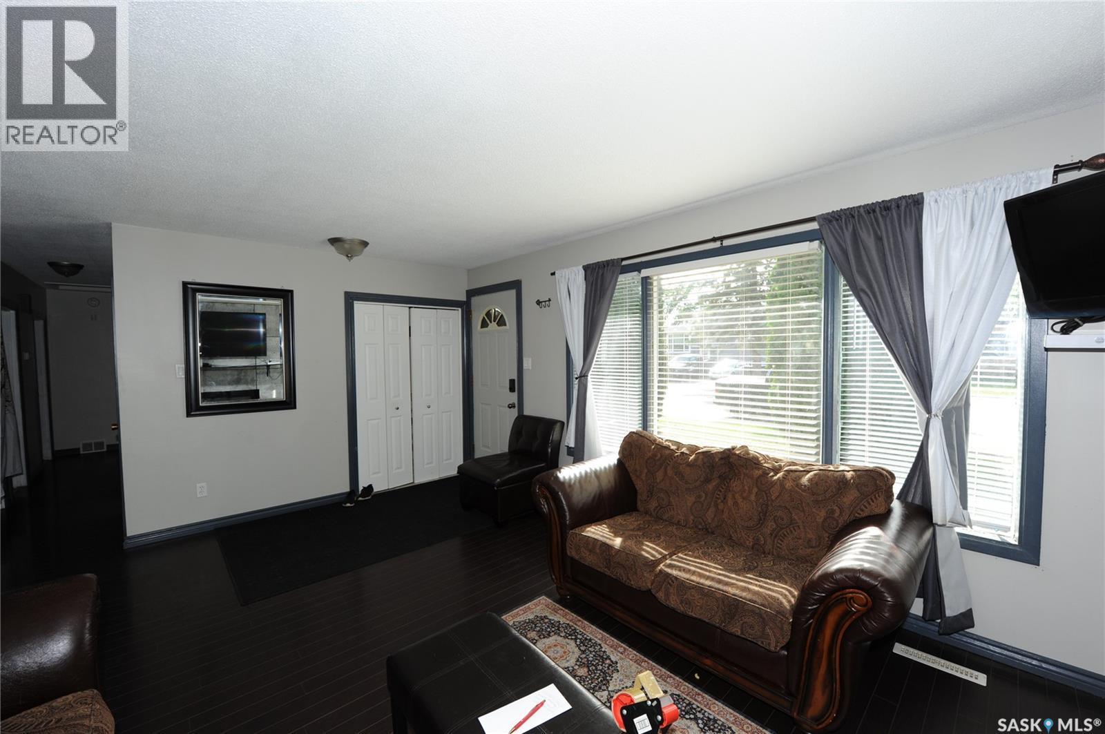 436 X Avenue S, Saskatoon, SK
