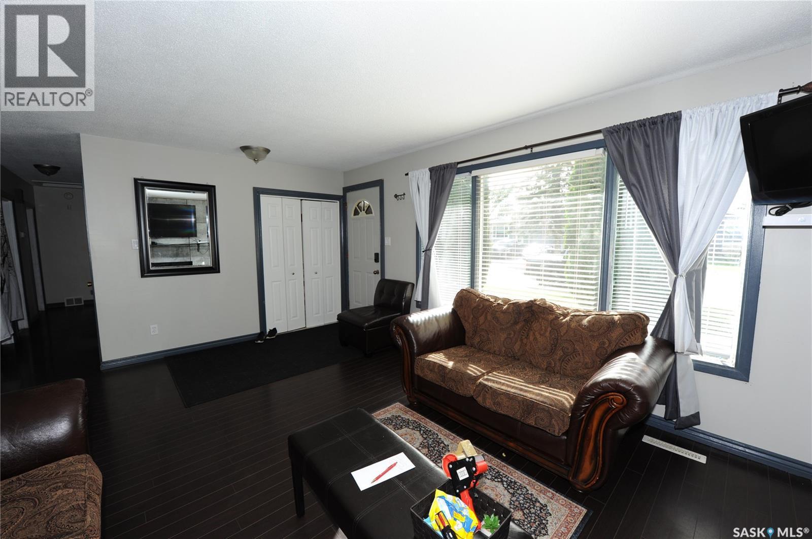 436 X Avenue S, Saskatoon, SK