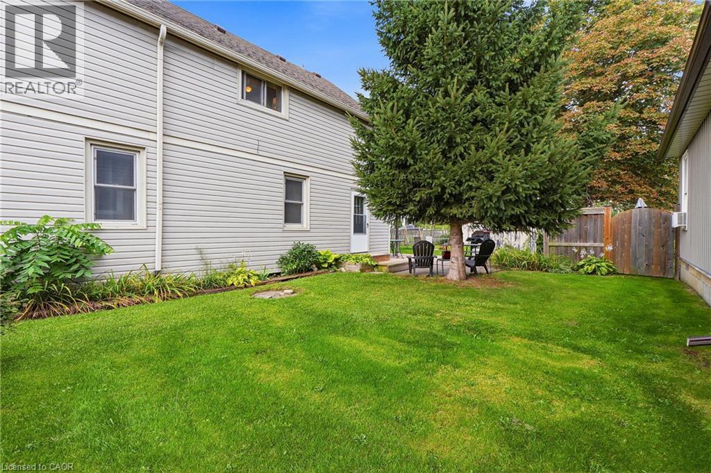 2 Mill Street, York, ON