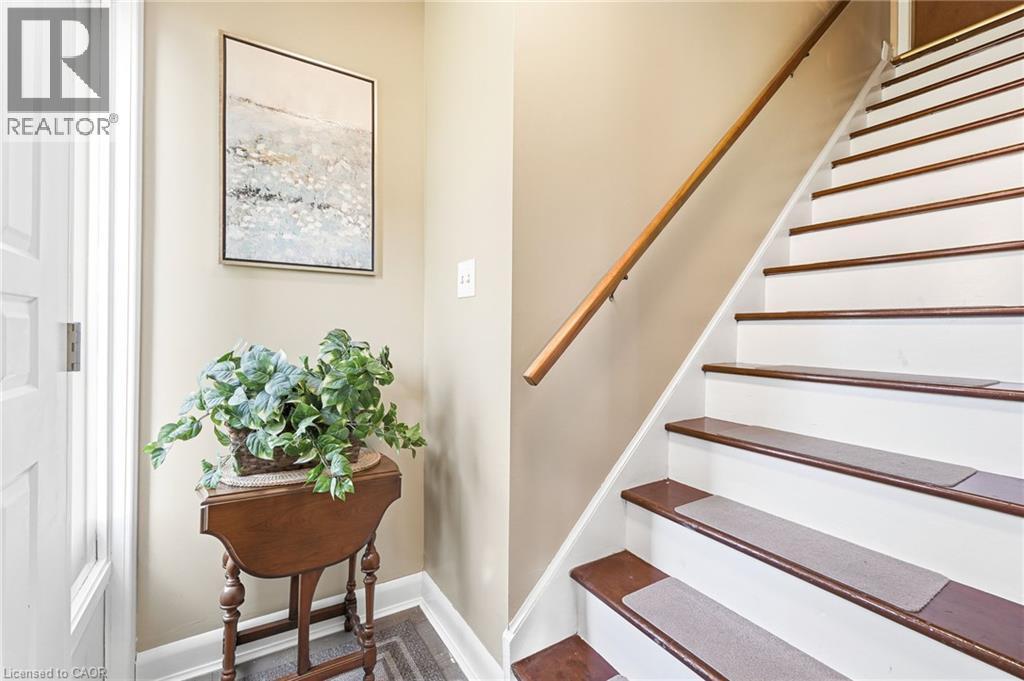 2 Mill Street, York, ON