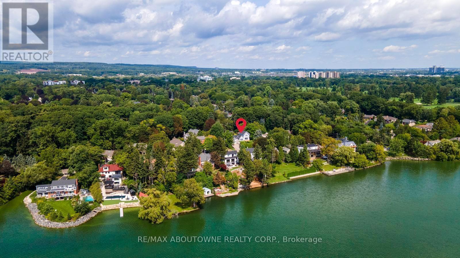 293 North Shore Boulevard E, Burlington, ON