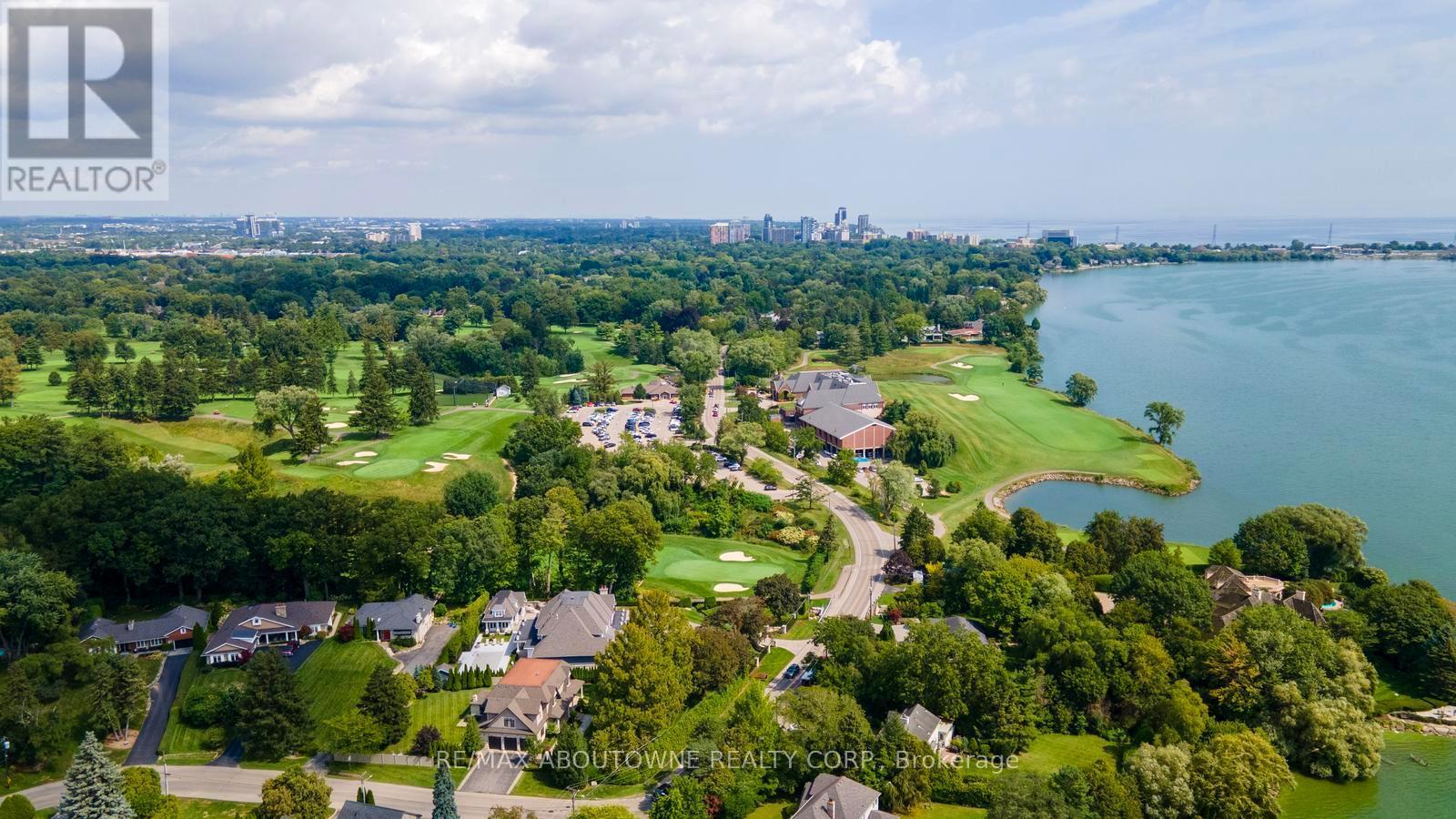 293 North Shore Boulevard E, Burlington, ON