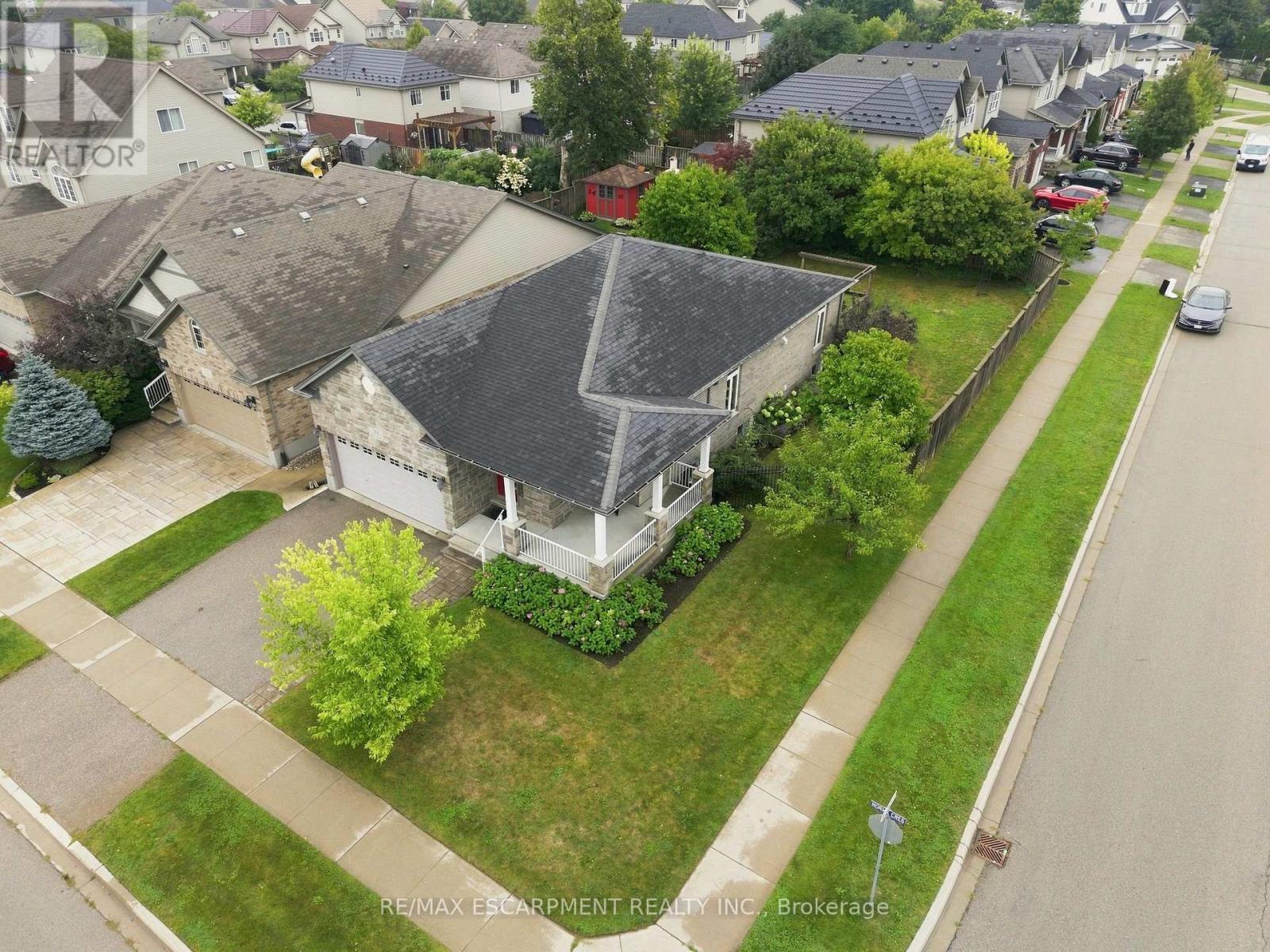 33 Norma Crescent, Guelph, ON