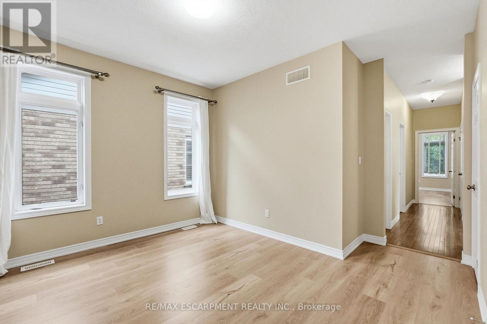33 Norma Crescent, Guelph, ON