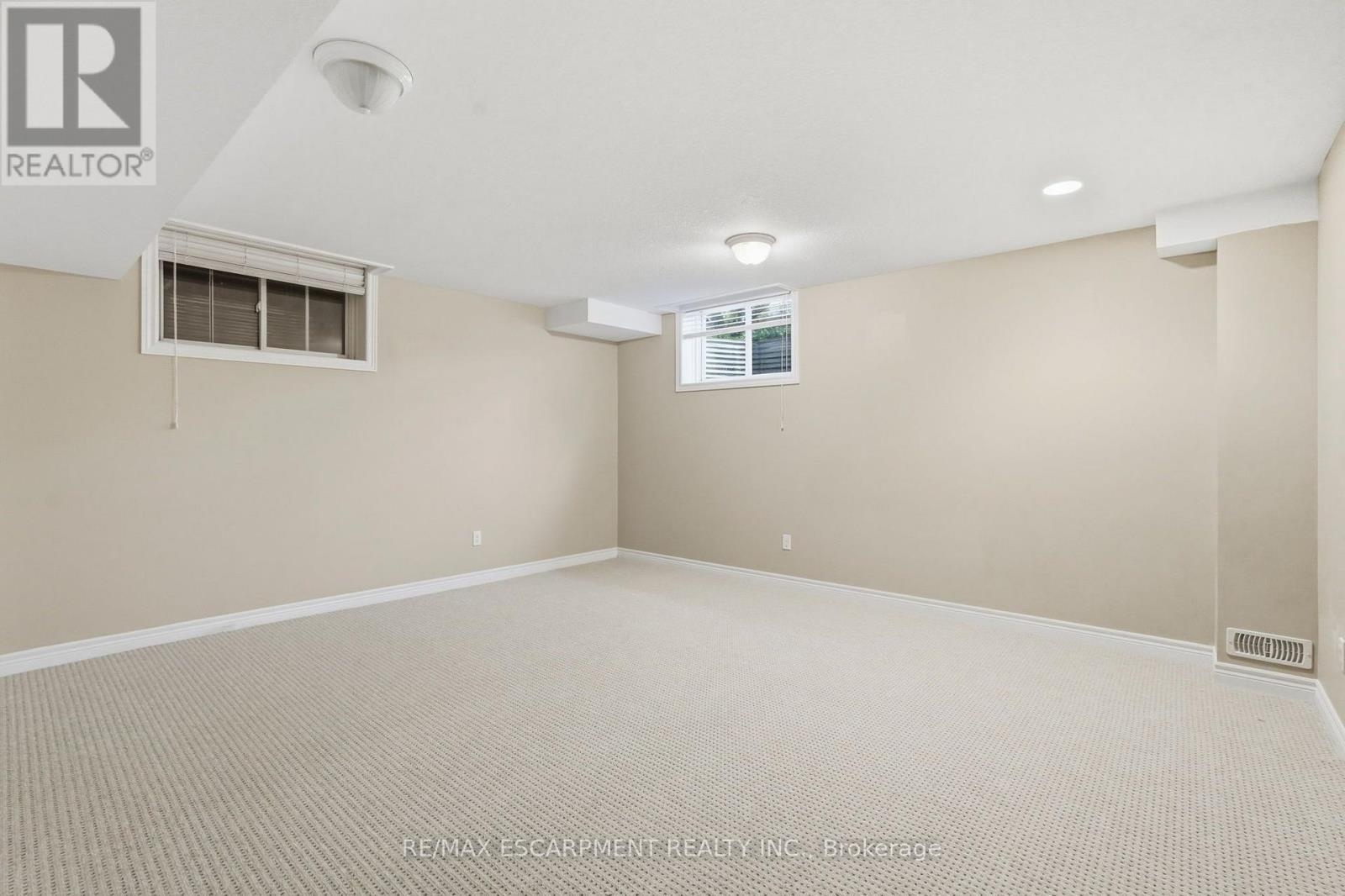 33 Norma Crescent, Guelph, ON