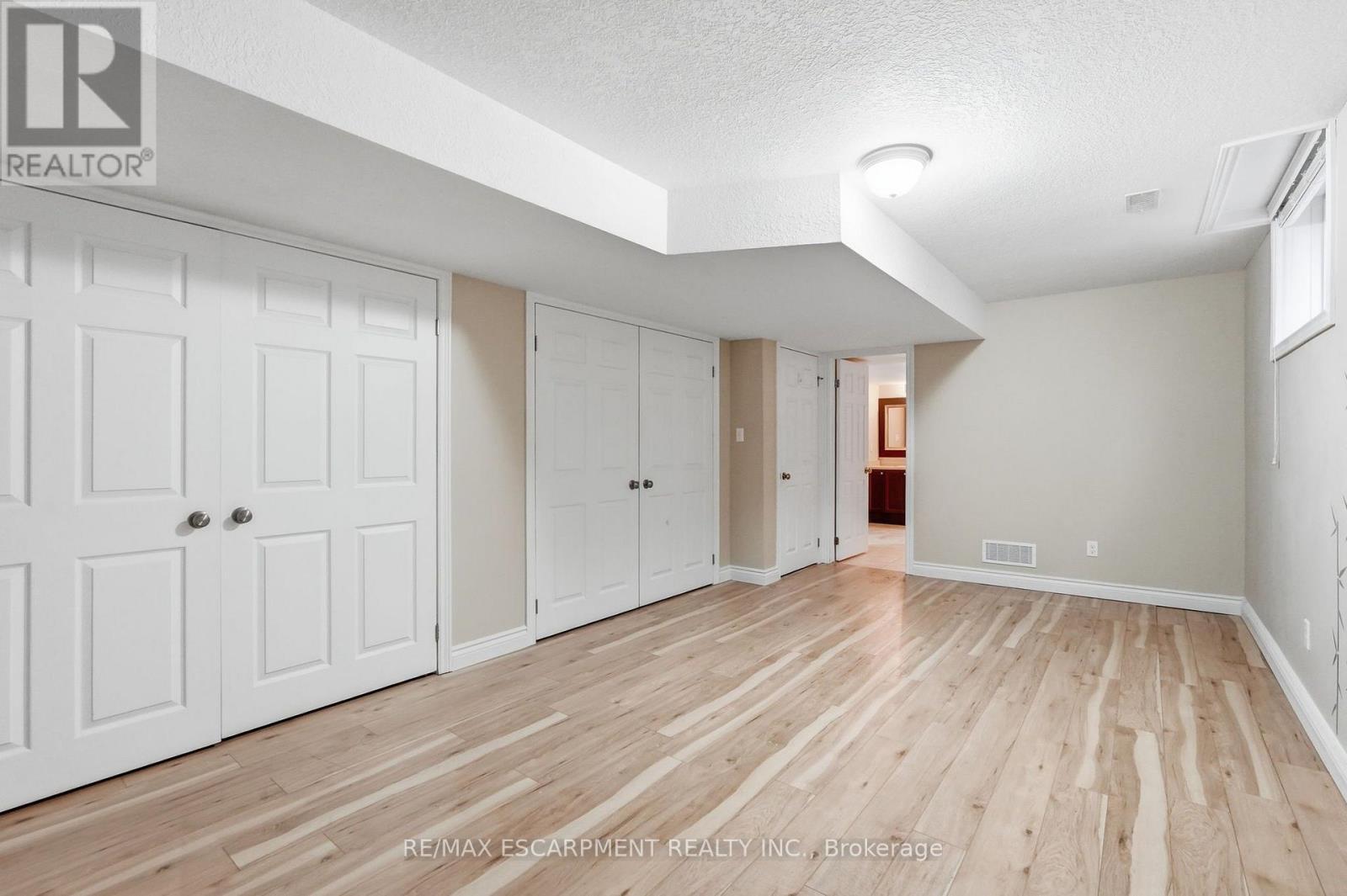 33 Norma Crescent, Guelph, ON