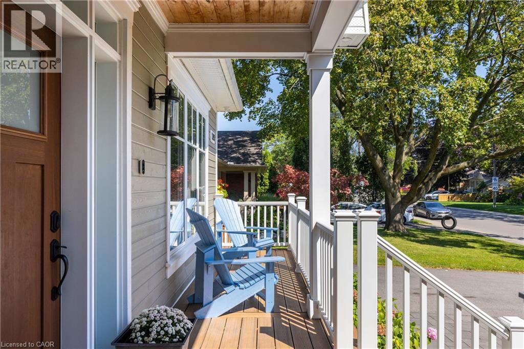 Porch - 2195 Courtland Drive, Burlington, ON