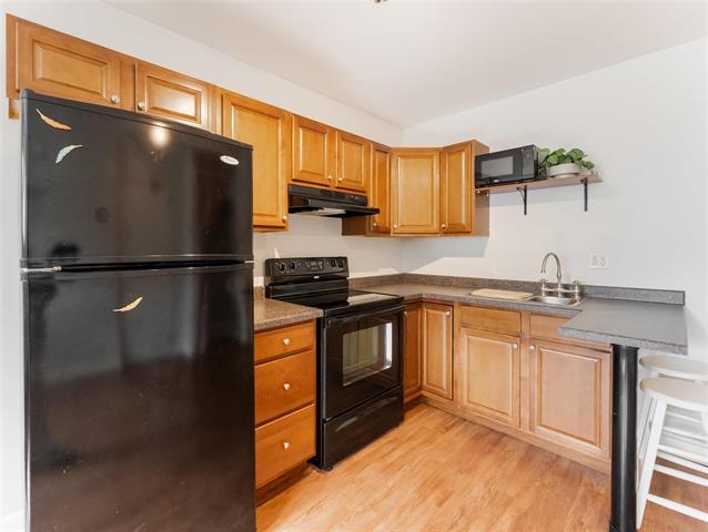 102-118 Scott St, Winnipeg, MB