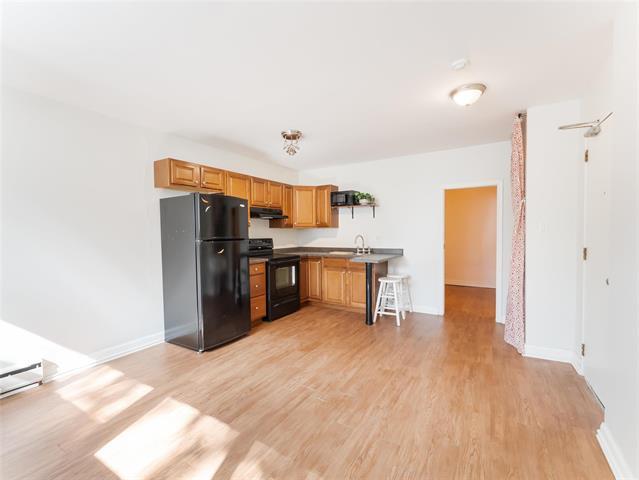 102-118 Scott St, Winnipeg, MB