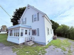 806 Main ST Woodstock, NB E7M 2E8