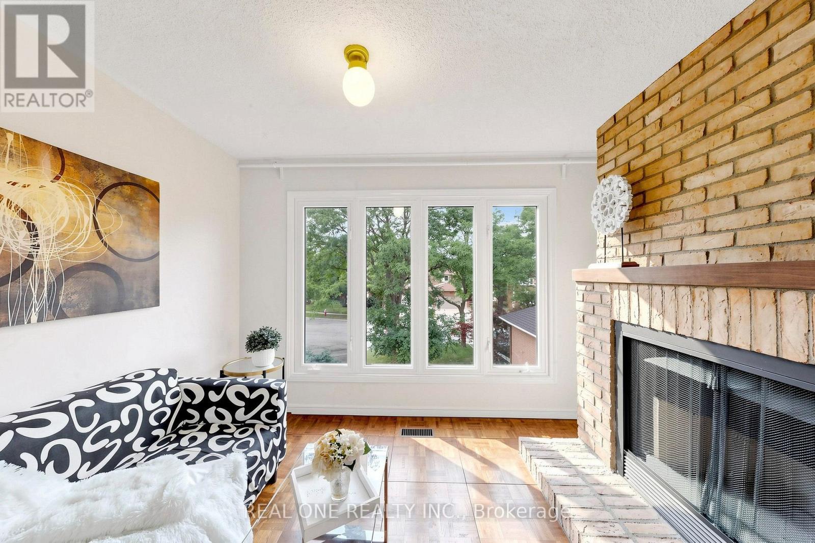 1960 Pimlico Court, Mississauga, ON