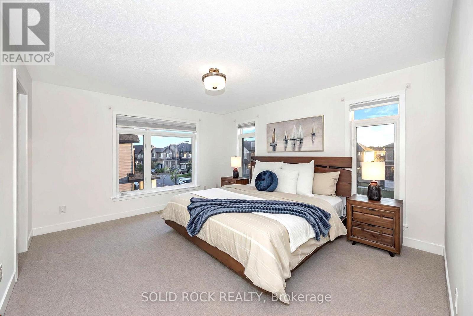 859 Solarium Avenue E, Ottawa, ON
