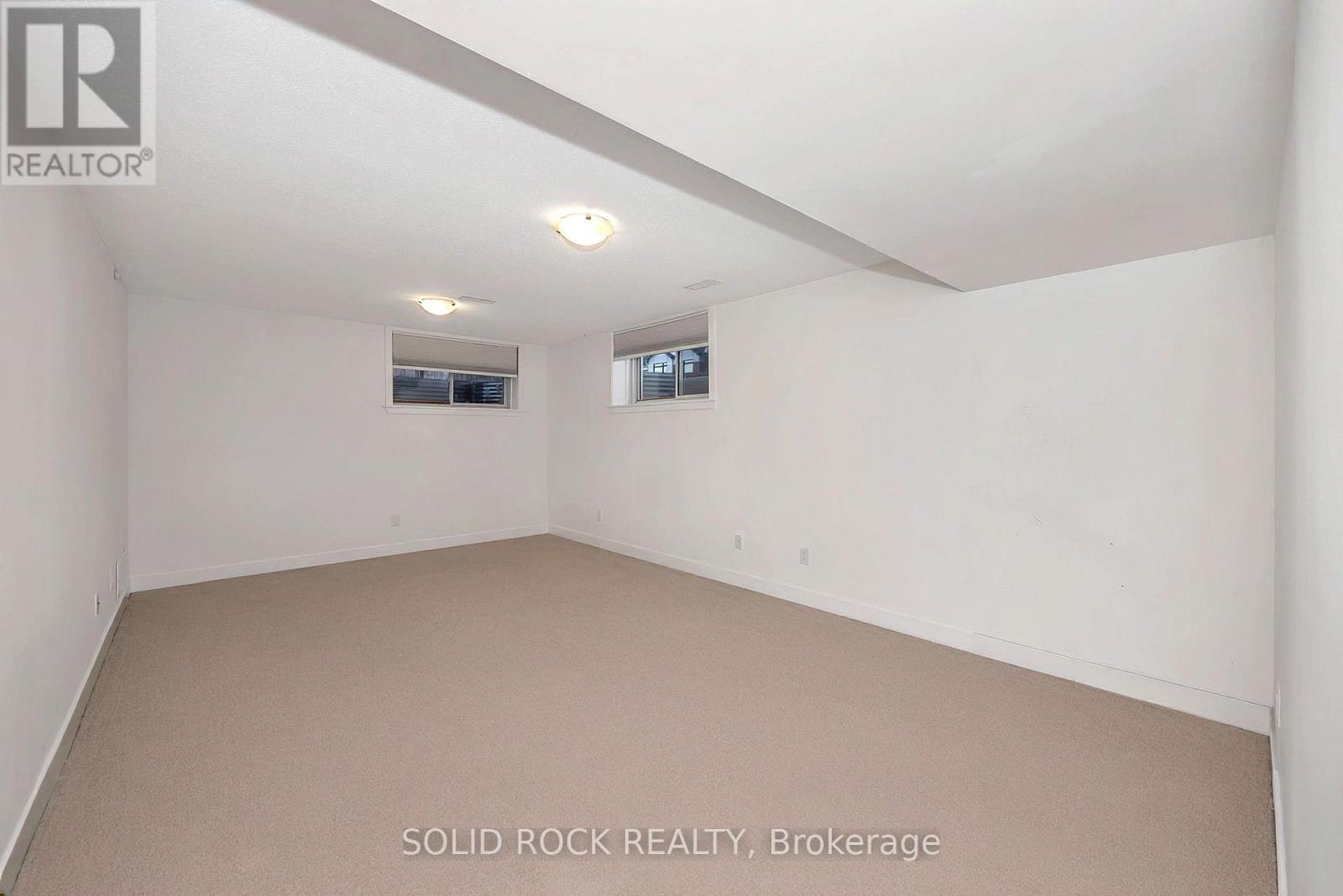 859 Solarium Avenue E, Ottawa, ON