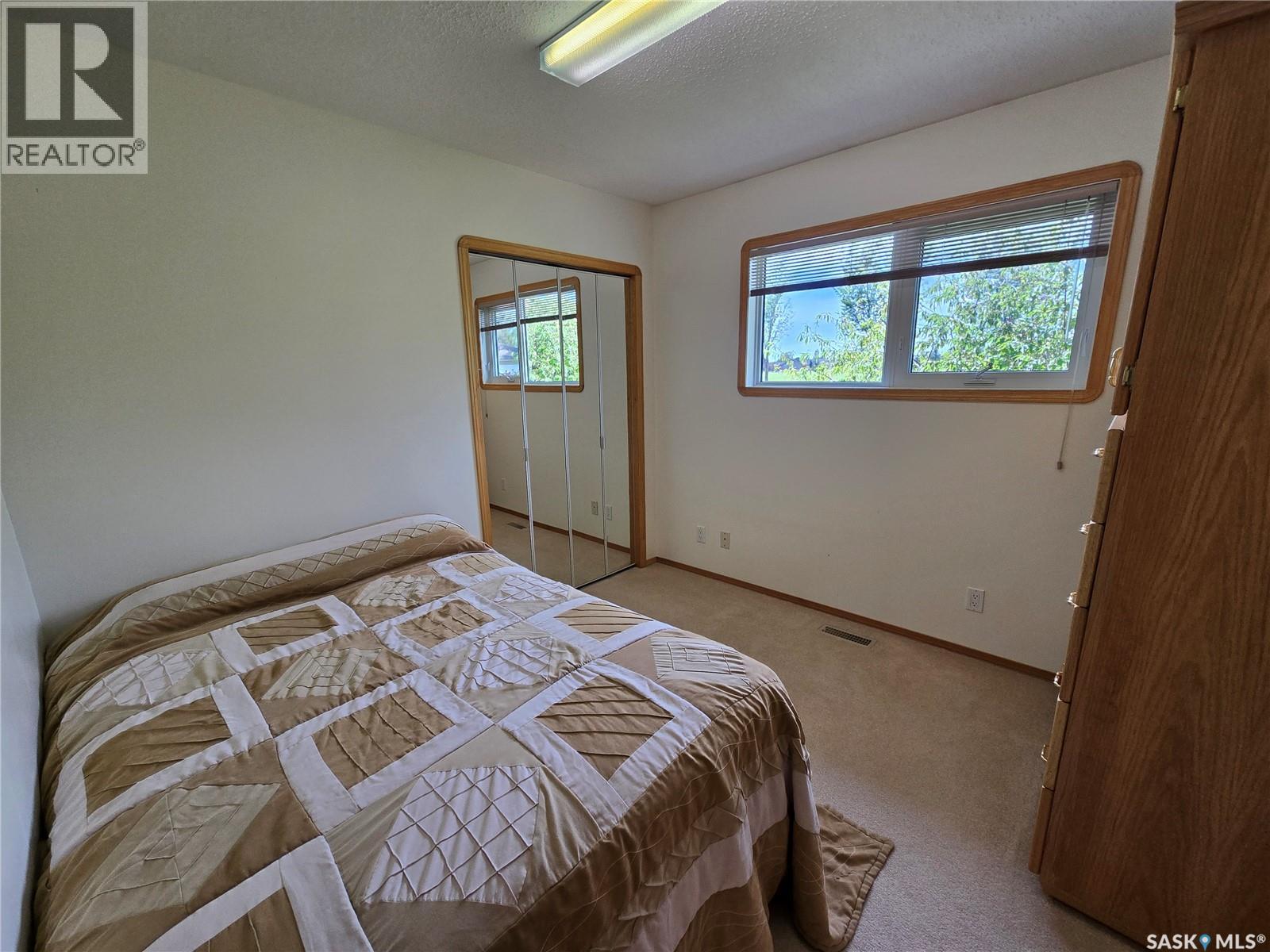 523 Maxwell Drive, Swift Current, SK