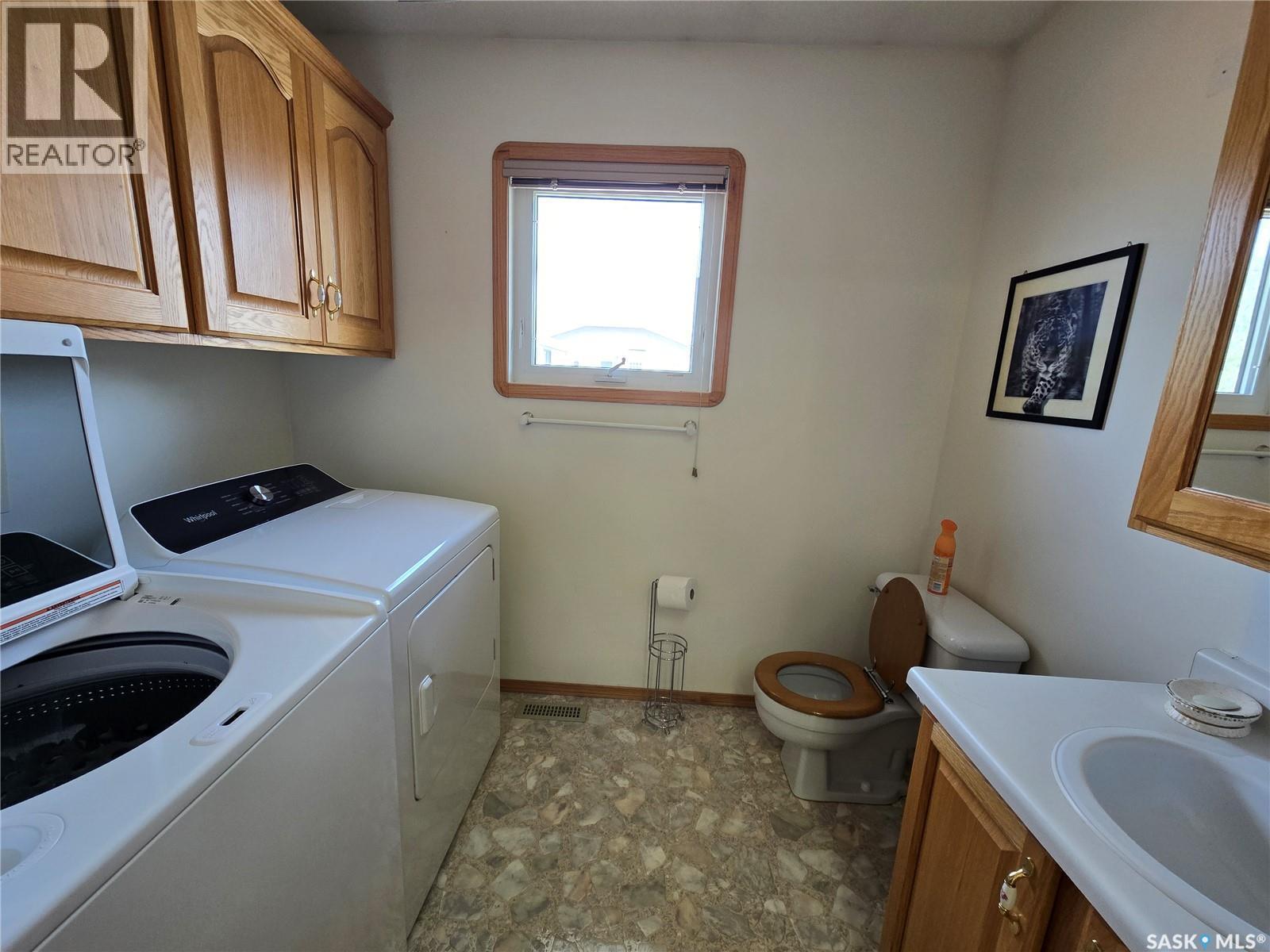 523 Maxwell Drive, Swift Current, SK