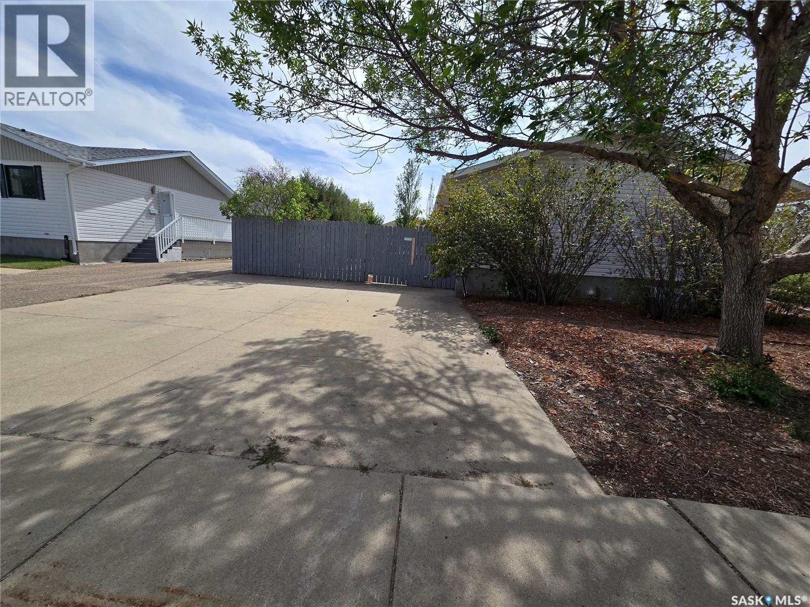 523 Maxwell Drive, Swift Current, SK